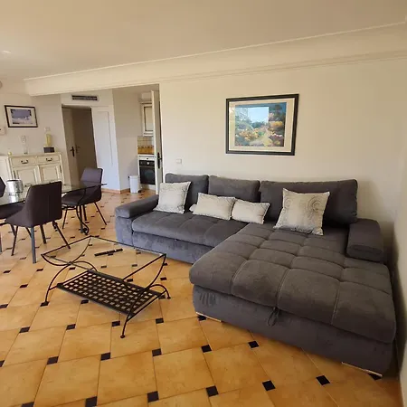 T3 Climatise En Rez-de-jardin, Piscine, Et Centre-ville A Pied - 6 Pers, Ste Maxime - Fr-1-780-42 Apartment Sainte-Maxime